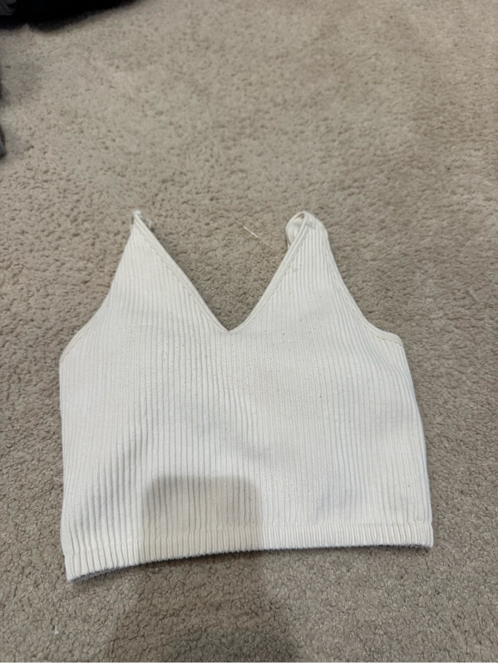 Forever 21 White Ribbed V-Neck Cropped Cami